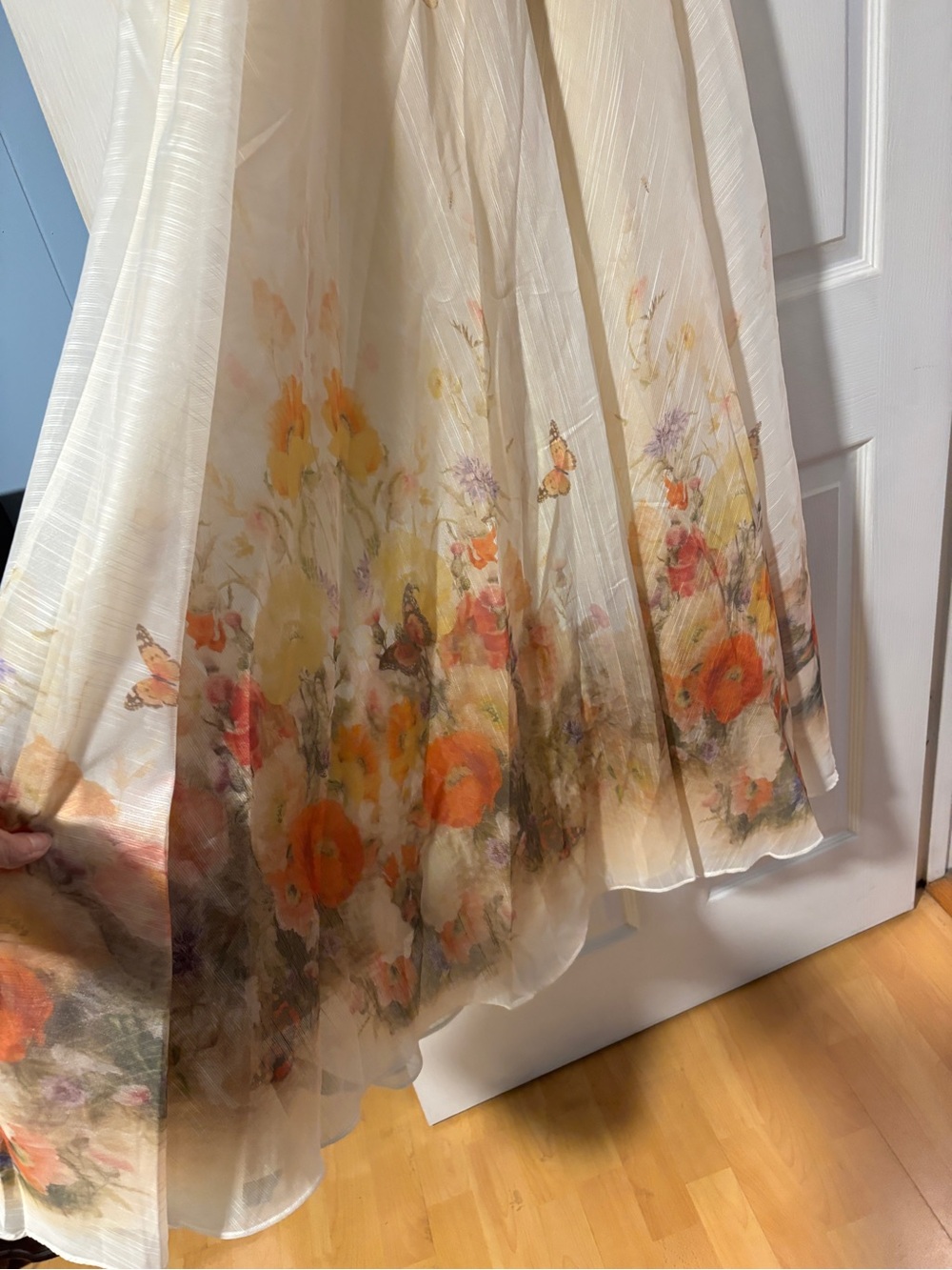 Sophie & Me Cream Maxi Skirt with Floral Border and Under Skirt (fits M) - Picture 3 of 10